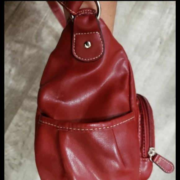 🆕️NWOT Red Shoulder Purse with a built-in wallet on front - Picture 7 of 15